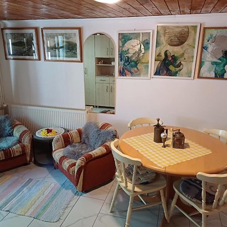 Unicum Vendeghaz Hotel Abádszalók Buitenkant foto
